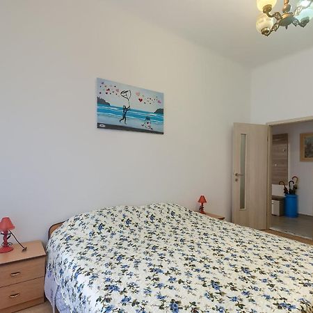 Aida Pula Apartment מראה חיצוני תמונה