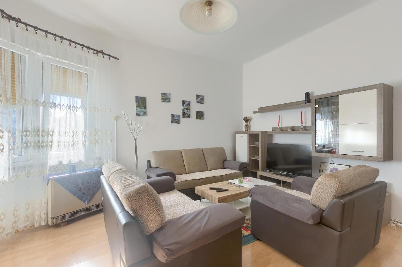 Aida Pula Apartment מראה חיצוני תמונה